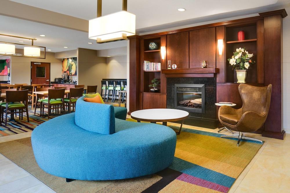 Comfort Inn & Suites Olathe - Kansas City Экстерьер фото